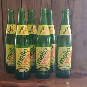 1970s Mello Yello 16oz Bottles(6 Total)